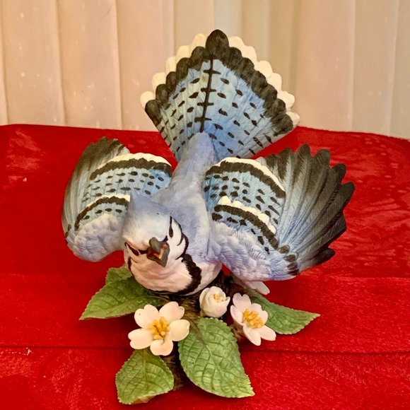 1986 Lenox Male Blue Jay - Picture 1 of 9